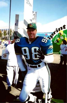 Super Bowl (Packers-Broncos) exhibit, San Diego, 1998.