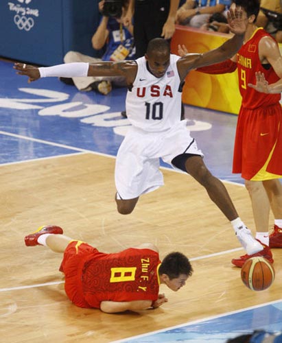 Bryant in a game against China at the 2008 Summer Olympics.