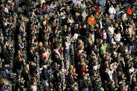 Dallas Stars vs New Jersey Devils. Cheers after the Stars score!